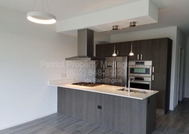 Photo - 7120 E Kierland Blvd Unidad Apartment 209