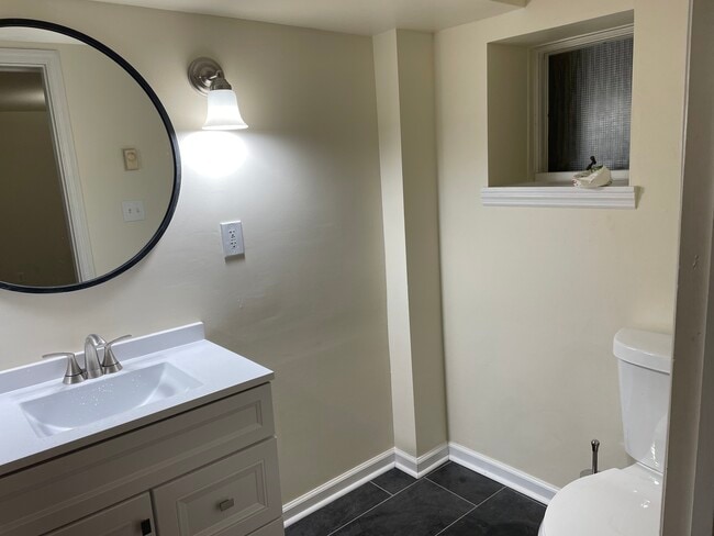 Photo - 224 Mill St Unidad Ground Floor