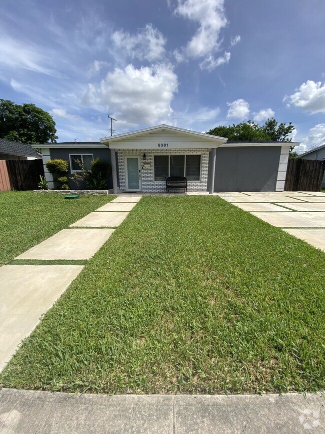 Building Photo - 6381 Moseley St Rental