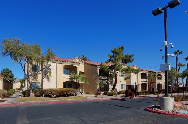2750 S Durango Dr