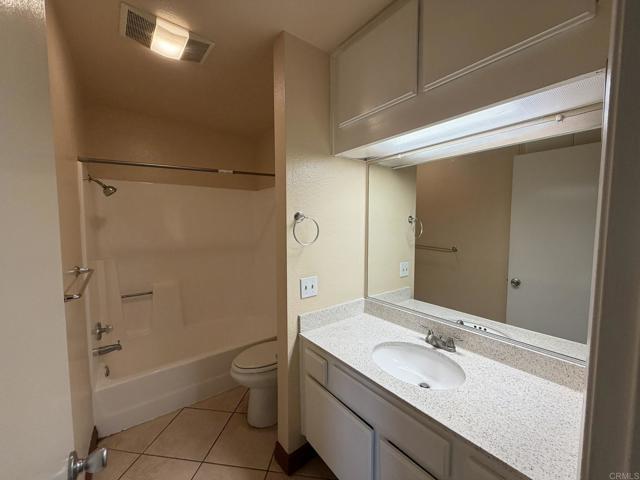 Photo - 2039 Dairy Mart Rd