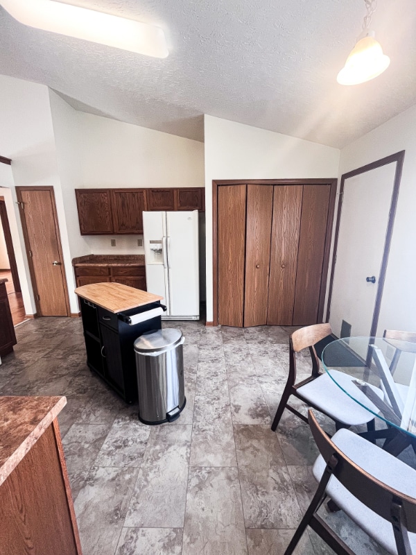 Photo - 3202 Bowfield Way