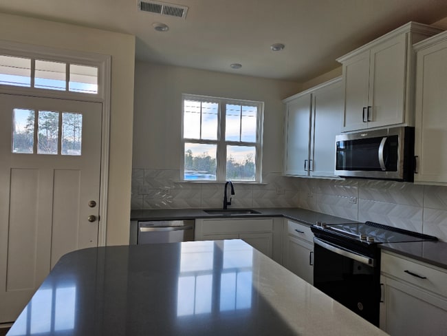 Photo - 1071 S Point Rd