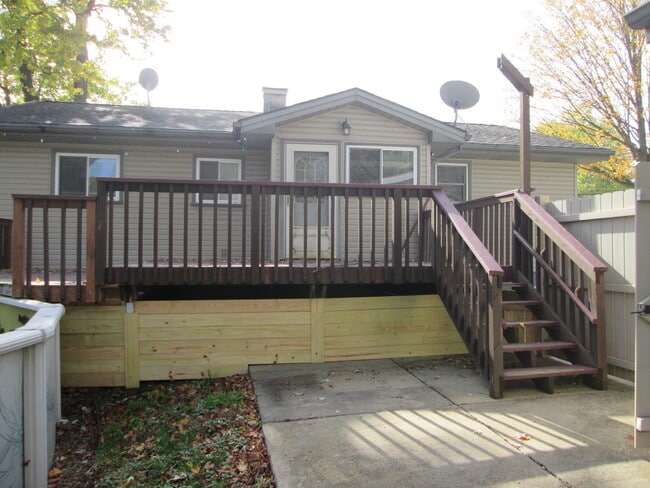 Photo - 3968 Staatz Dr