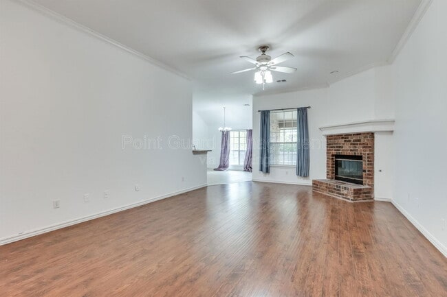 Photo - 10517 Queensbury Dr