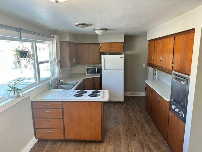 Photo - 2316 S Carpenter St