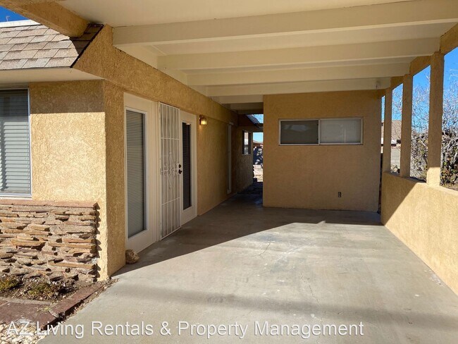 Photo - 3 br, 1.5 bath House - 2601 Louise Avenue