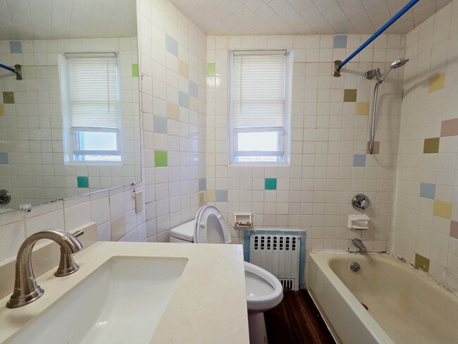 Photo - 78 Falcon St Unit 2