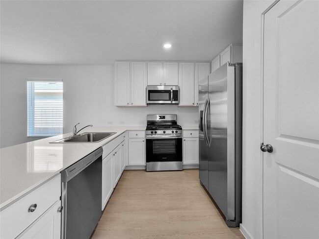 Photo - 14611 S Ascot Bnd Cir