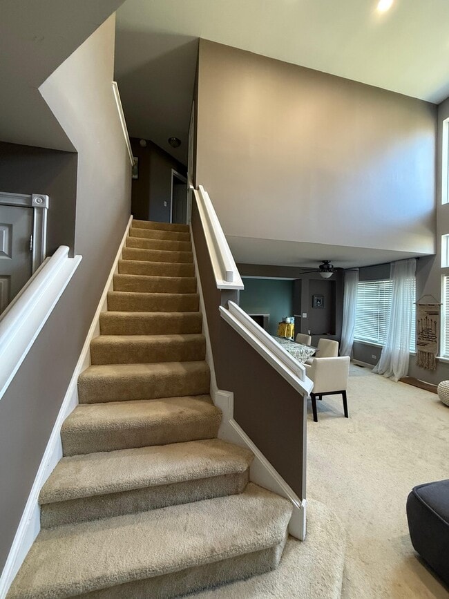 Photo - 160 Crescent Ln