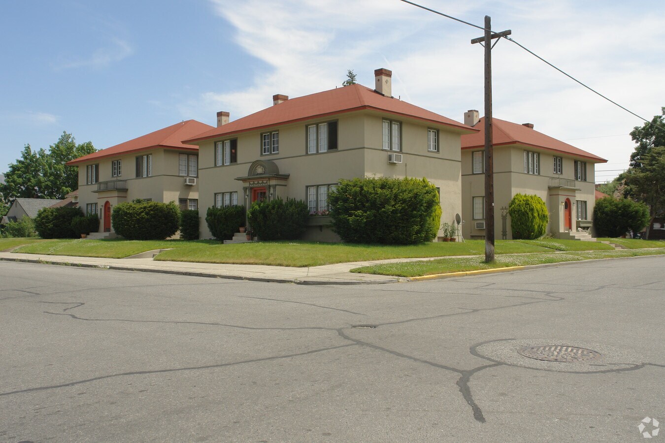 Photo - Yakima Court Properties