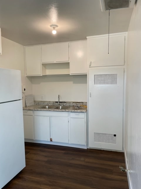 Photo - 3570 Granada Ave Unit apartment