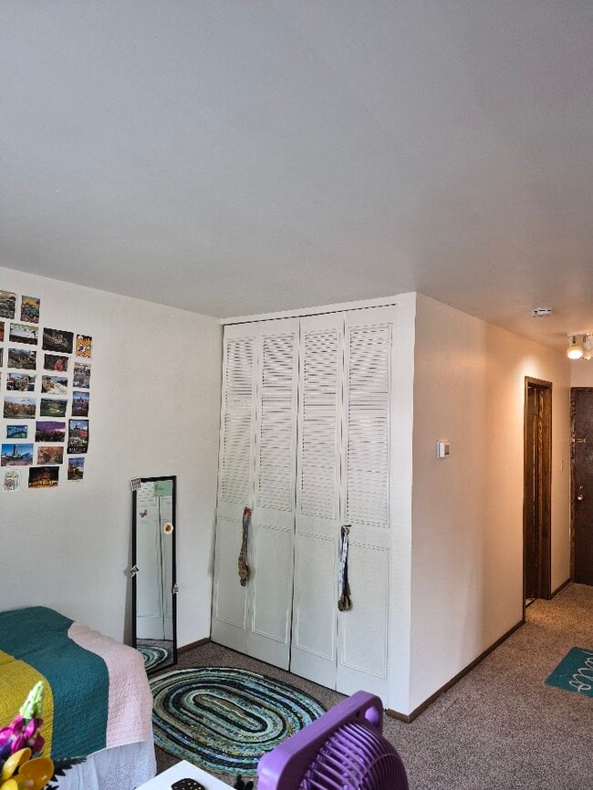 436 E Main St Unit 101