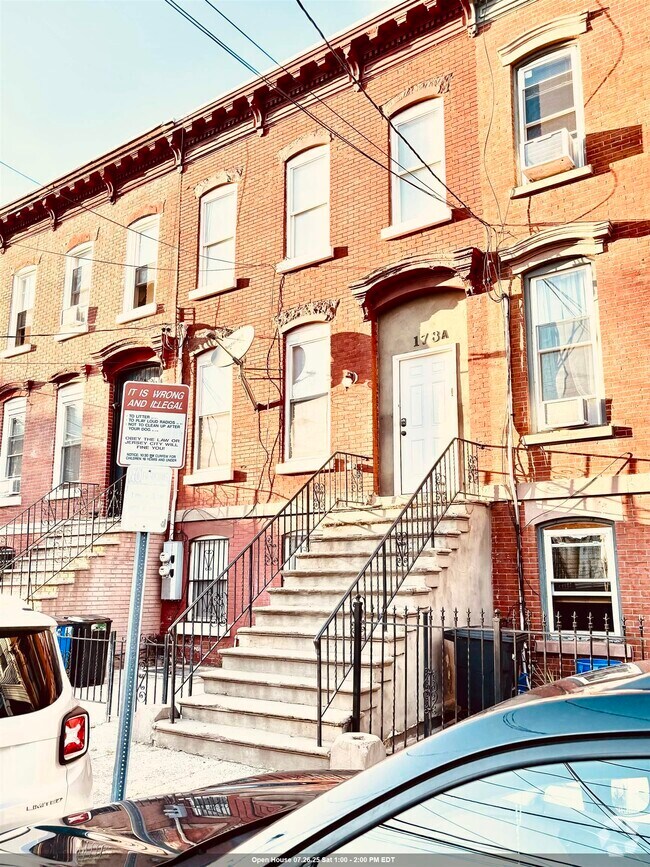 Building Photo - 178A Union St Unit 1 Rental