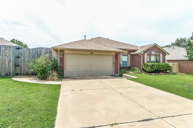 Photo - 504 NW 174th St