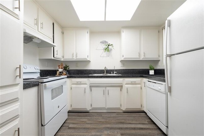 Photo - 1110 Meadow Lake Dr Unit 10-04