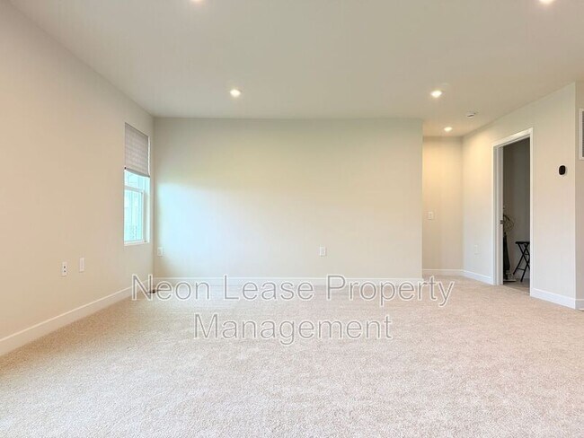 Photo - 7287 Clubhouse Dr