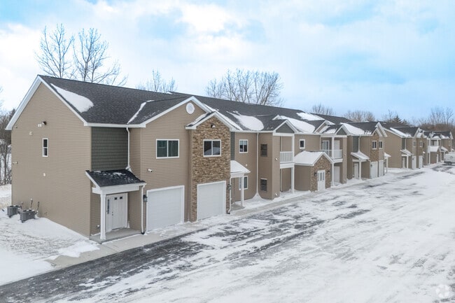 Ebenezer Luxe - Ebenezer Luxe