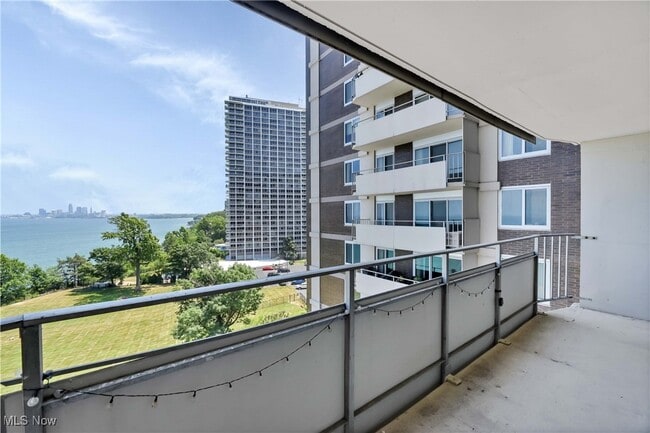 Photo - 12900 Lake Ave Unit 828