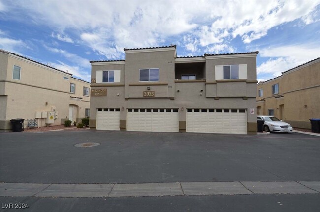 Photo - 3933 Pepper Thorn Ave Townhome