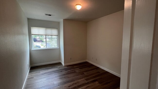 Building Photo - Garin Ranch Corner Lot near Downtown Brent... Rental