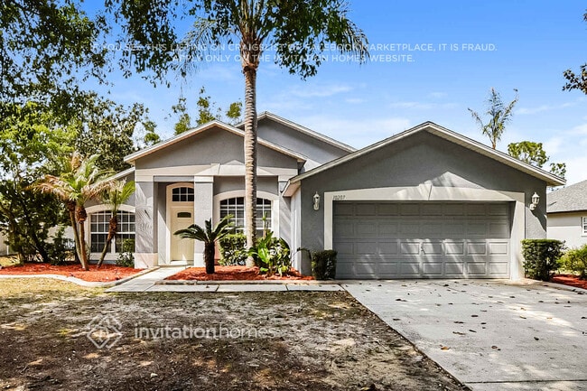 Building Photo - 10207 Summer Elm Ave