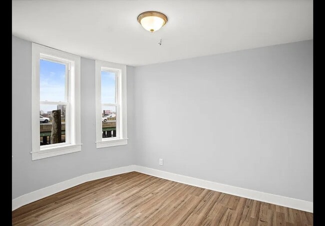 2 Redfield St Unit 3