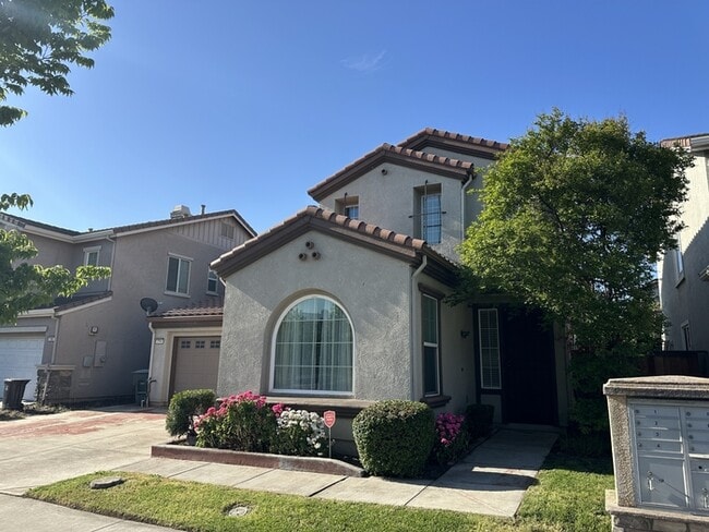 Photo - Lathrop 5 Bedroom 3 Bathroom Home