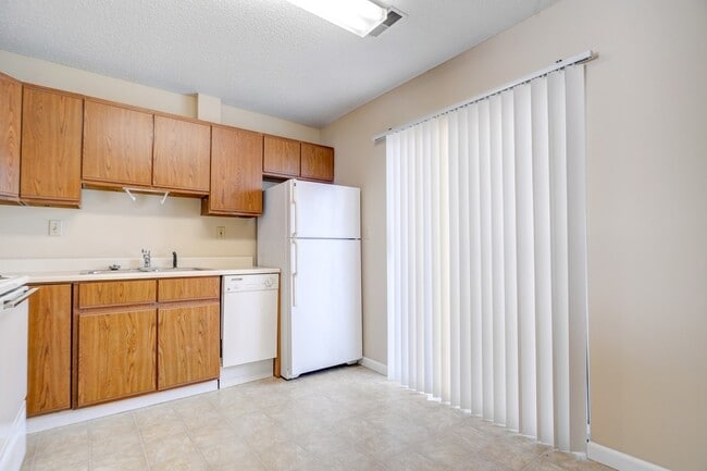 Photo - Fairlawn Village