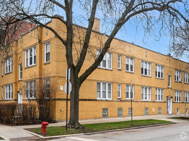 Building Photo - 3506 N Lawndale Ave Unit 2 Rental
