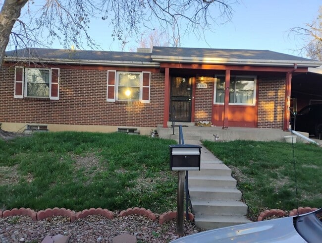 Building Photo - Spacious 5-Bedroom Home with Flexible Living & Prime Northglenn Location