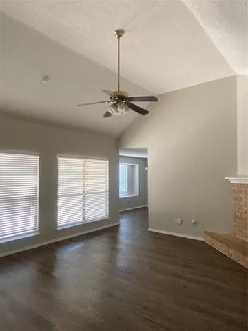 Photo - 825 Springfield Dr