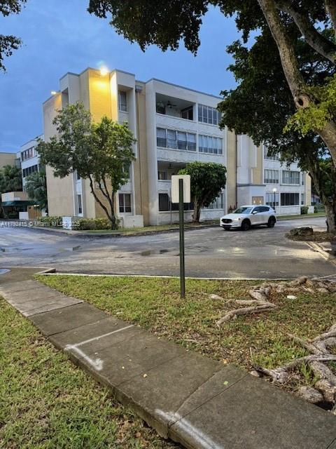 Photo - 6901 SW 147th Ave Condo Unit 3H