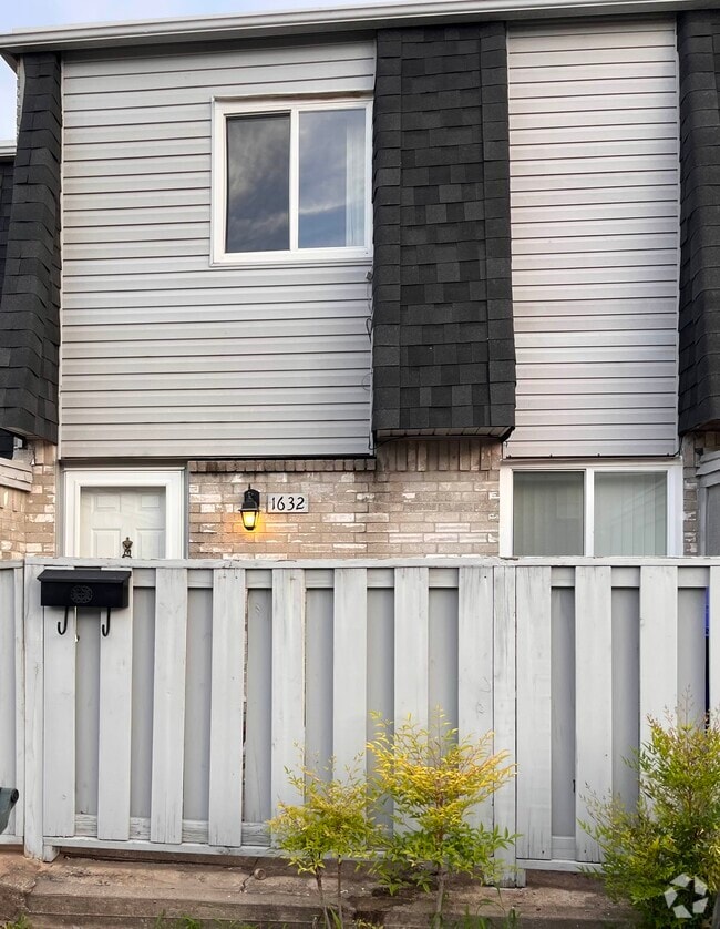 Building Photo - 1632 Cara Jo Dr Rental