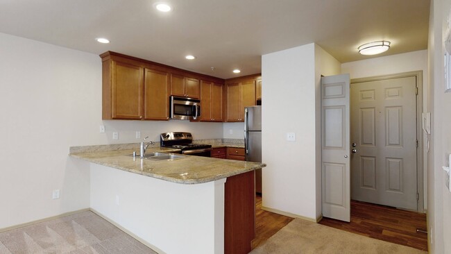 Building Photo - Windsong Rental