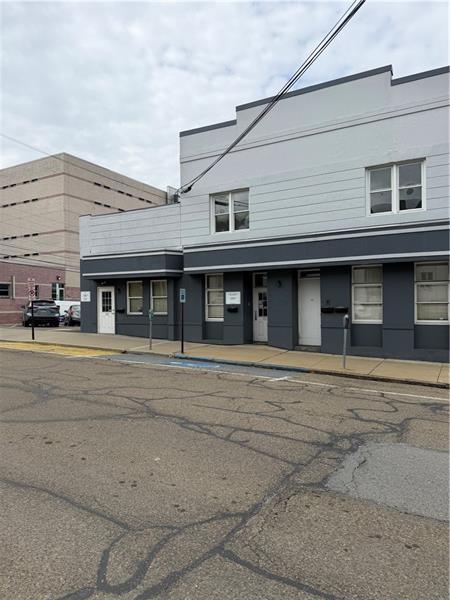 Photo - 120 S Washington St