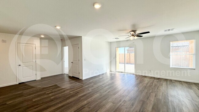 Photo - 14515 S Vera Cruz Rd