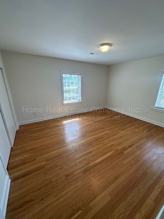 807 W End Blvd Unit C-10