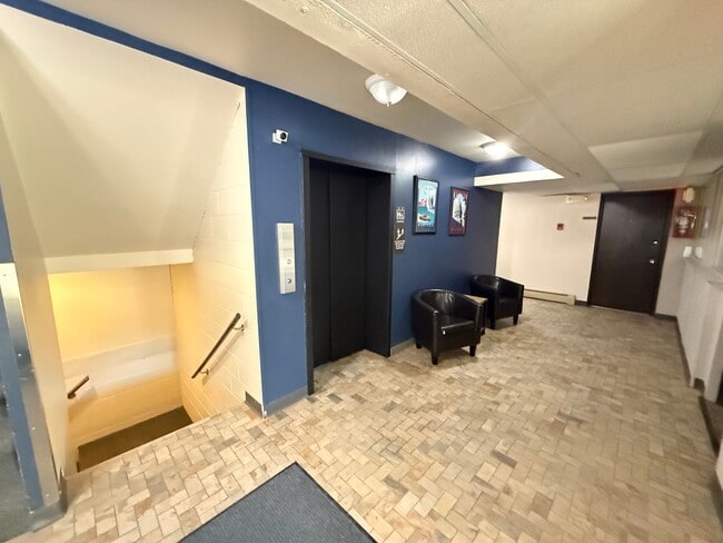 Allen House Apartments