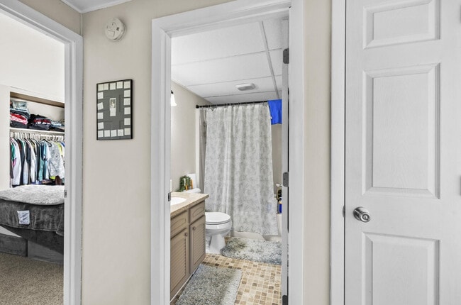 3431 Evergreen Dr Unit 2