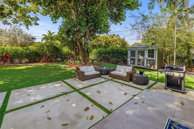 Photo - 90 NE 106th St House