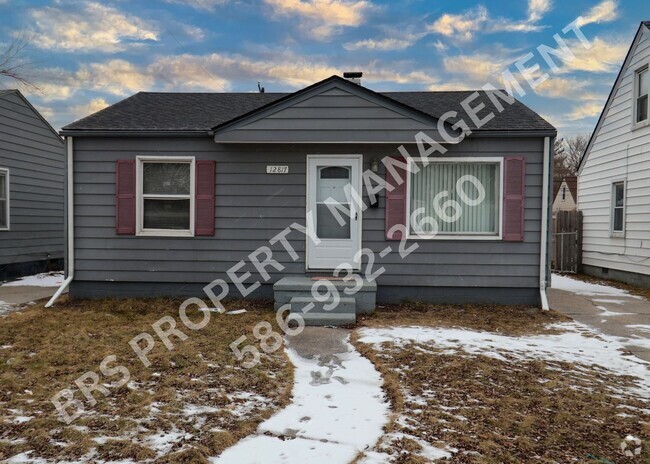 Building Photo - Beautiful 3 Bedroom, 1 Bath in Warren Rental