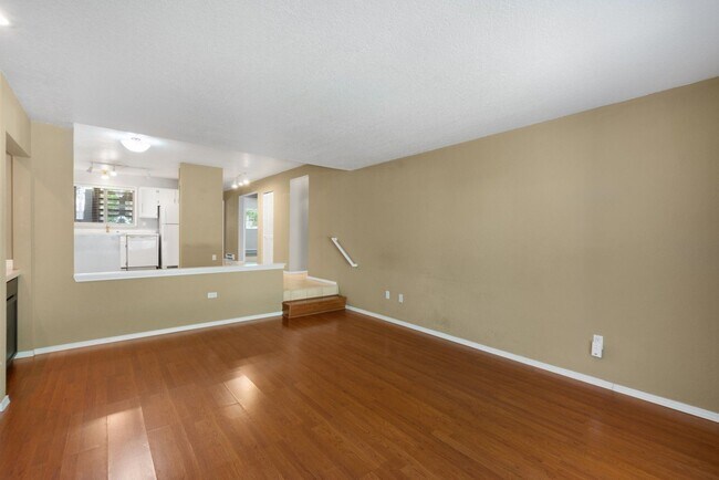 Photo - 2bd/1.75ba Bellevue Condo Unit D1