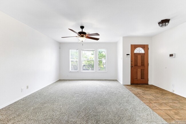 10106 Amber Flora Dr
