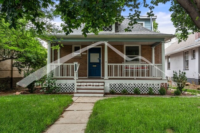 Building Photo - 3256 Meade St