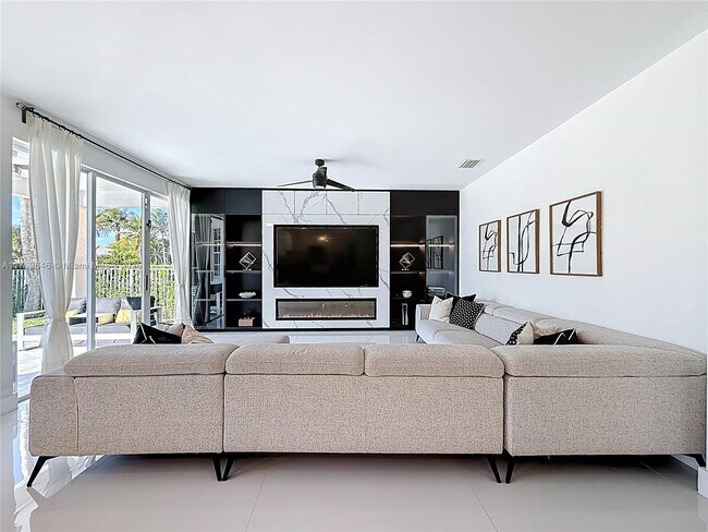 Photo - 1598 Sandpiper Cir House