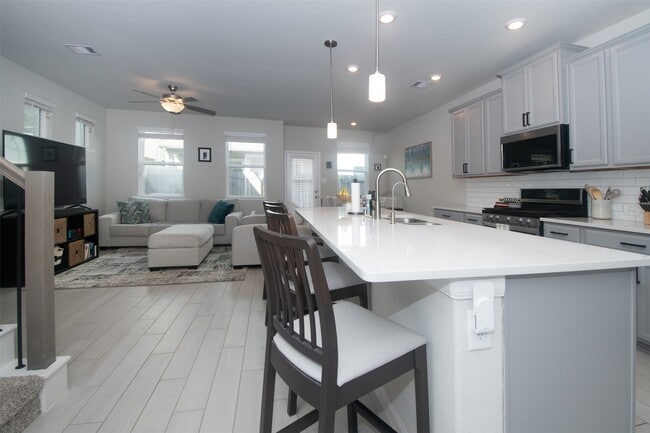 Photo - 1523 Parkland Oak Dr