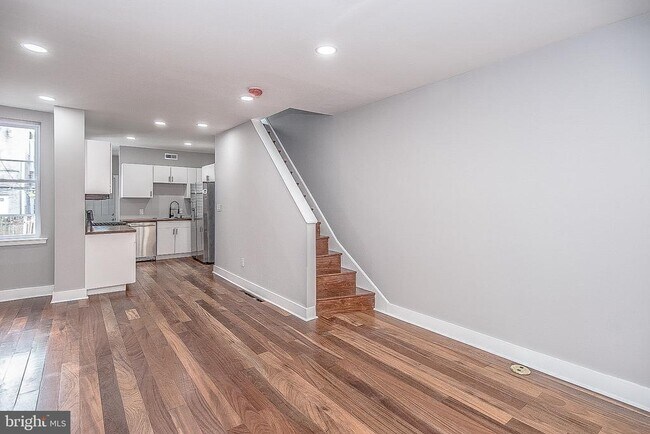 Photo - 2931 Weikel St