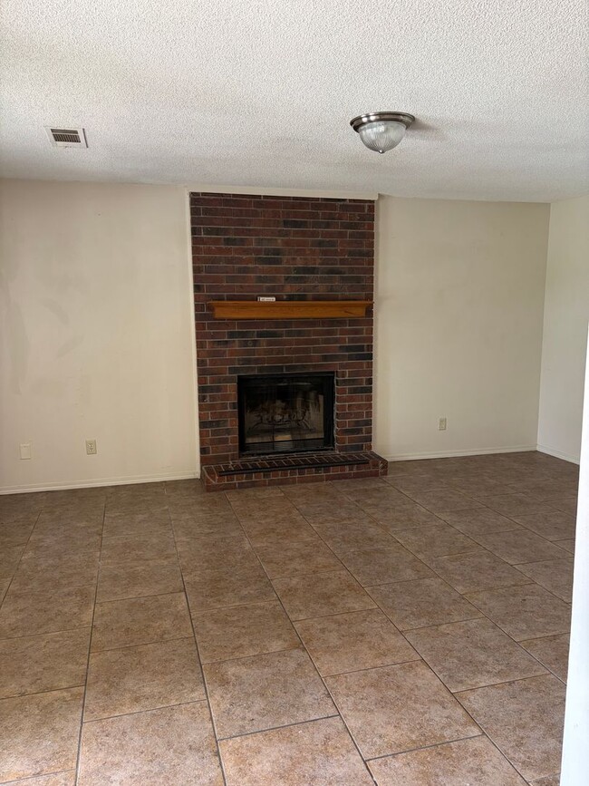 Photo - 2609/ 2611 S. 16TH Unit 2609 S. 16TH