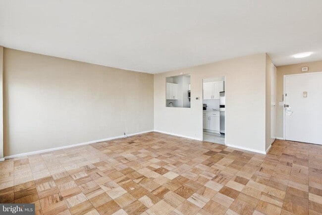 Building Photo - 200 Locust St Unit 9CN